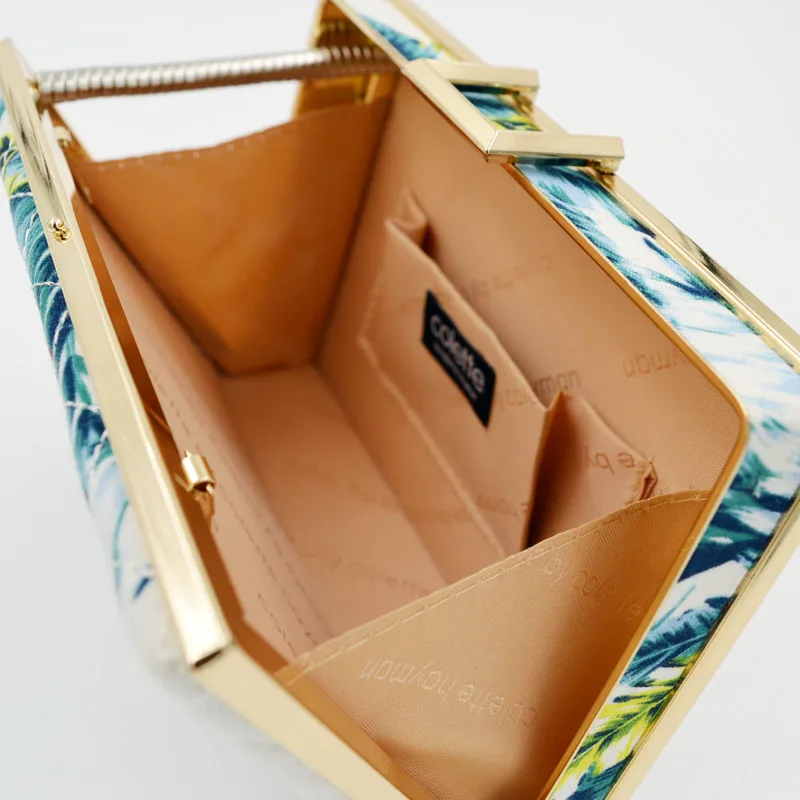 Retro Elegant Prints Pu/Leather Bag With Magnetic Chain Buckles Bag Manufacturer From China