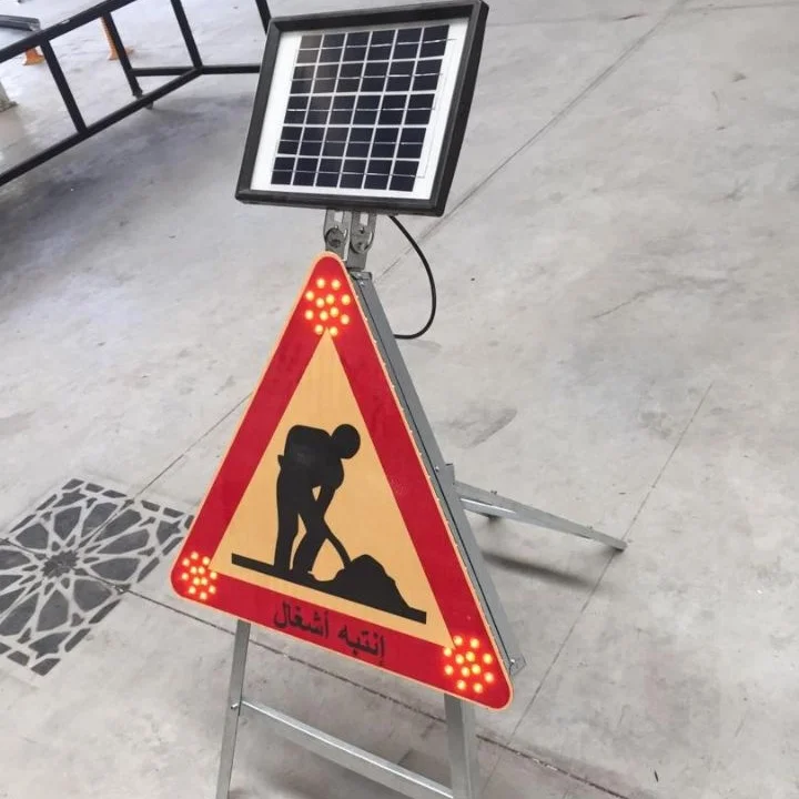 solar powered led flashing outdoor traffic road warning sign board