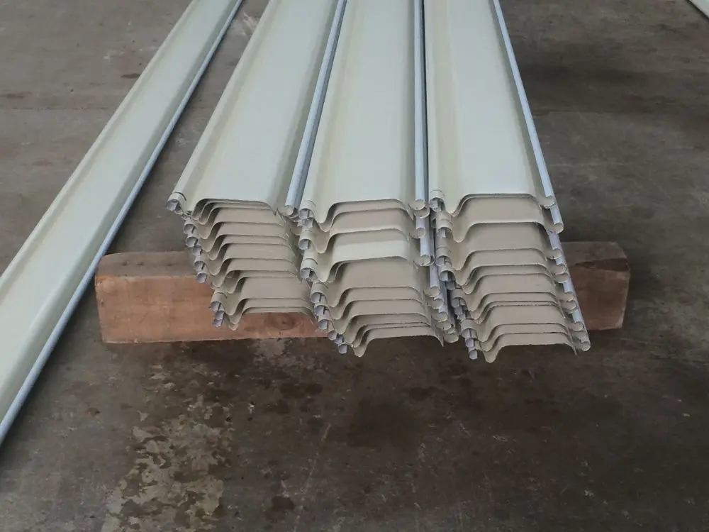 YX19-75-134 Roller Shutter Door Roll Forming Machine