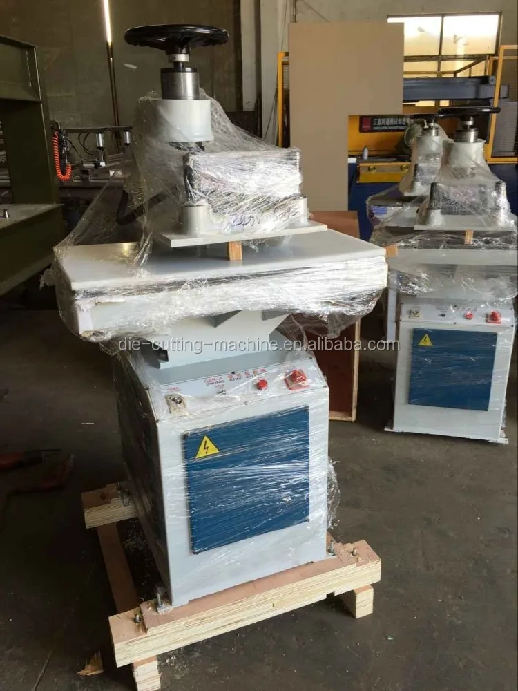 8Т небольшой поворотный кронштейн с кликером/вырубной пресс