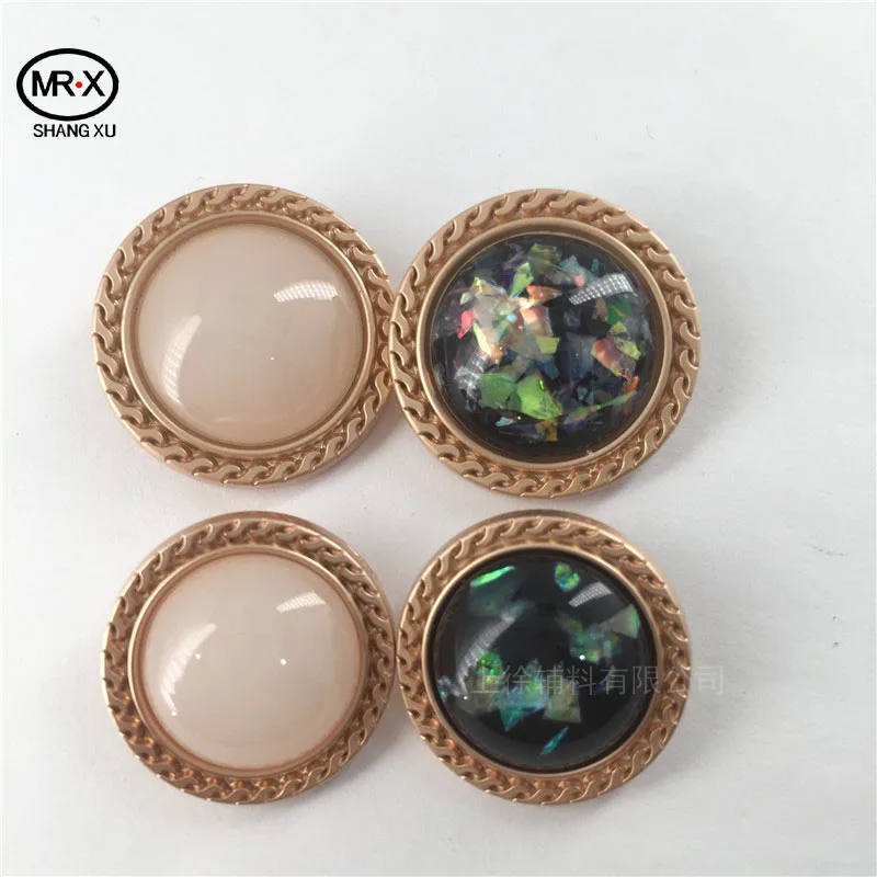 Сделанные на заказ металлические пуговицы для шитья пальто модная металлическая ручная швейная пуговица