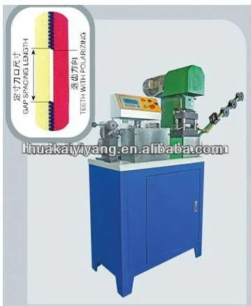 Auto gaping machine for plastic zipper