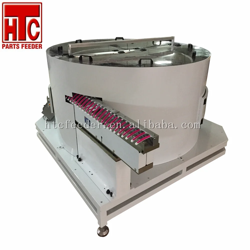 Автоматическая сборочная машина для одноразовых бритв