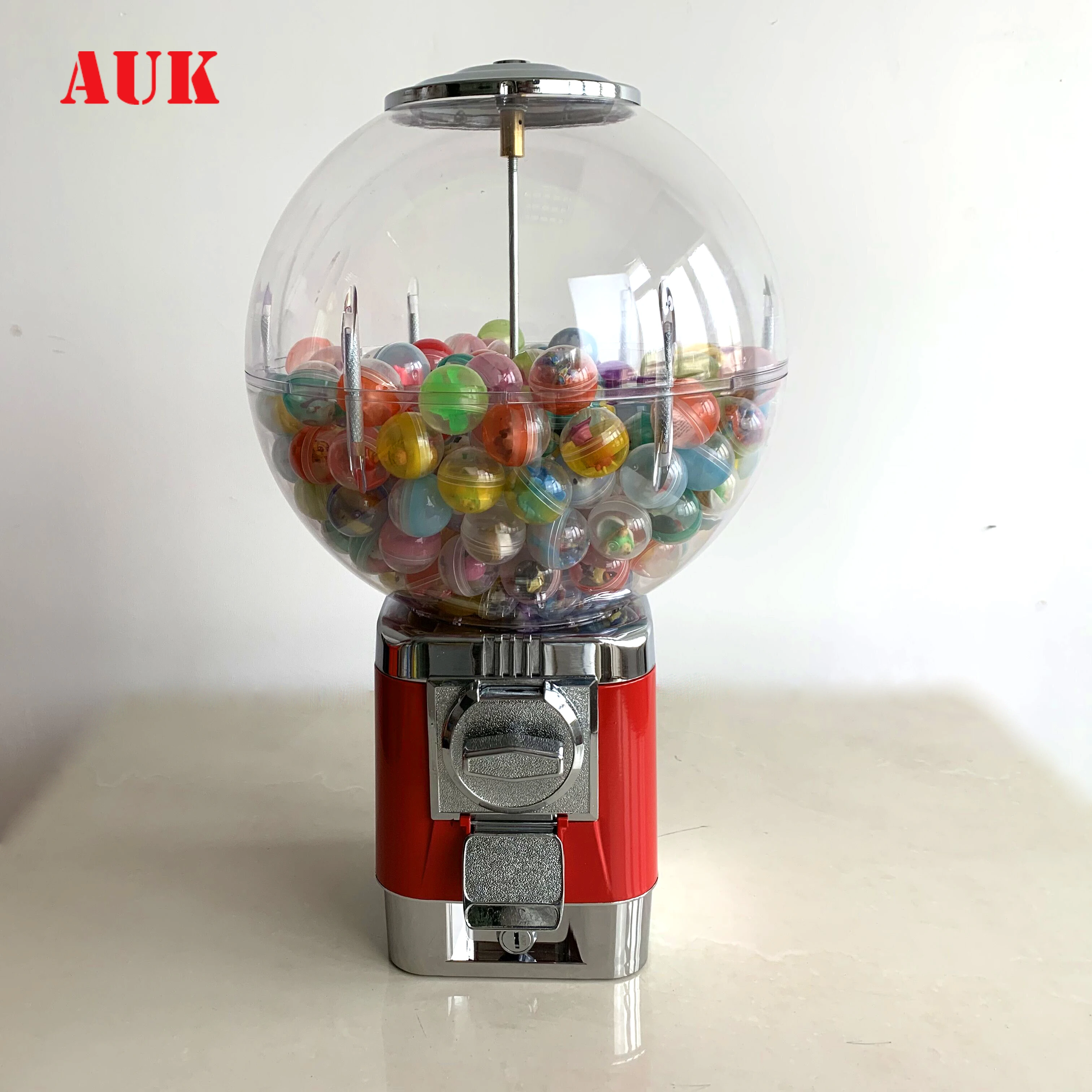 Торговый автомат для продажи капсул конфет gumball с ящиком для монет