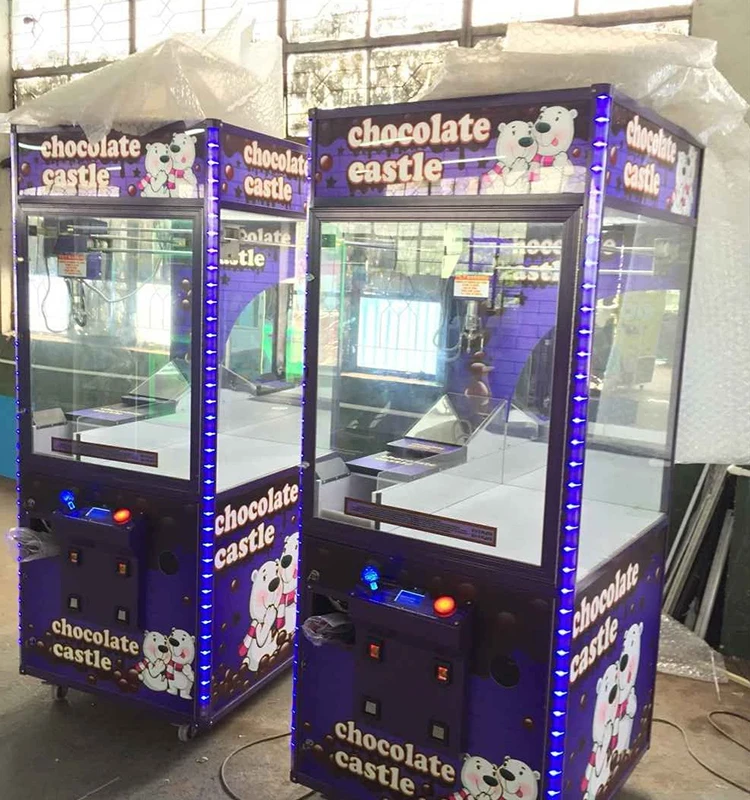 hot selling mini toy claw crane machine kit chocolate candy claw game machine