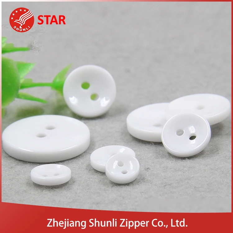 Wholesale Super Quality 2 Holes White Chalk Button For Garment button