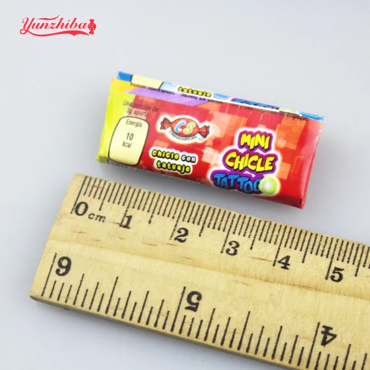 
4cm mini Bubble Gums with tattoo paper in jar 