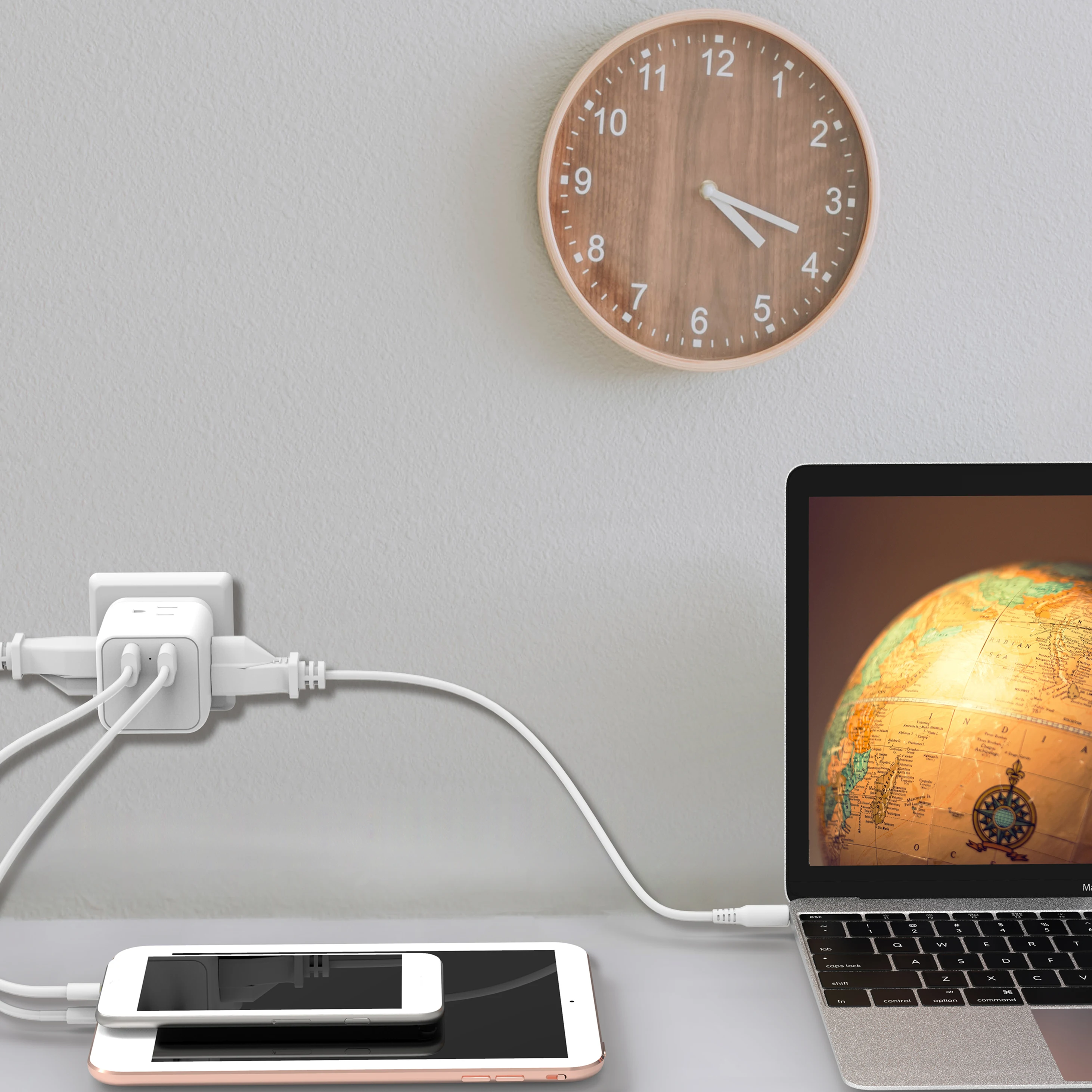 Штепсельная вилка для путешествий с несколькими розетками для защиты от внешнего воздействия