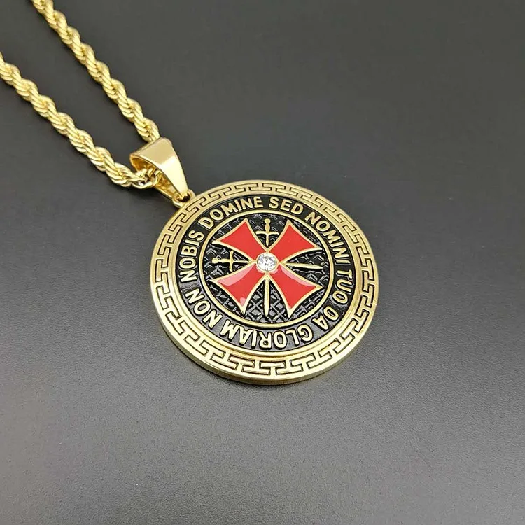 Wholesale stainless steel round gold plated Egyptian Eye of Horus Pendant necklace