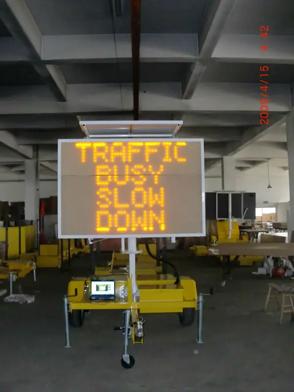 VMS LED Sign Display Trailer
