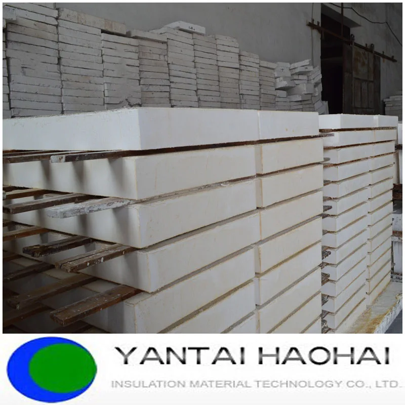 High strength low thermal conductivity type calcium silicate wall panel