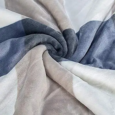 
2019 Hot Sale Thick and Warm Colourful Fleece Reversible Infant Baby Toddler Pet Blanket for Crib Stroller Travel Couch Bed 