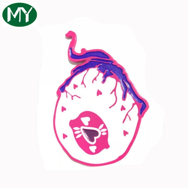 High quality custom soft enamel pin plating dyed red metal badge