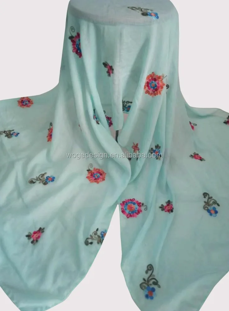 Wholesale great weaving pretty arab womans dress clothes headcloth coverchief hijab round flower embroidery new muslim scarf