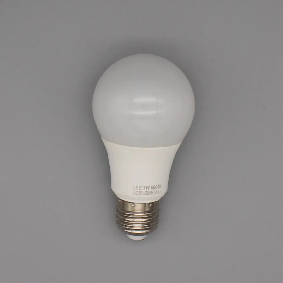Bulb 7W E27 Energy saving lamp LED lamp