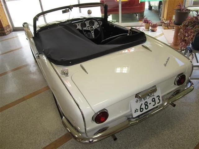 
Old White Color Classic Cabriolet Used Japan Open Car 