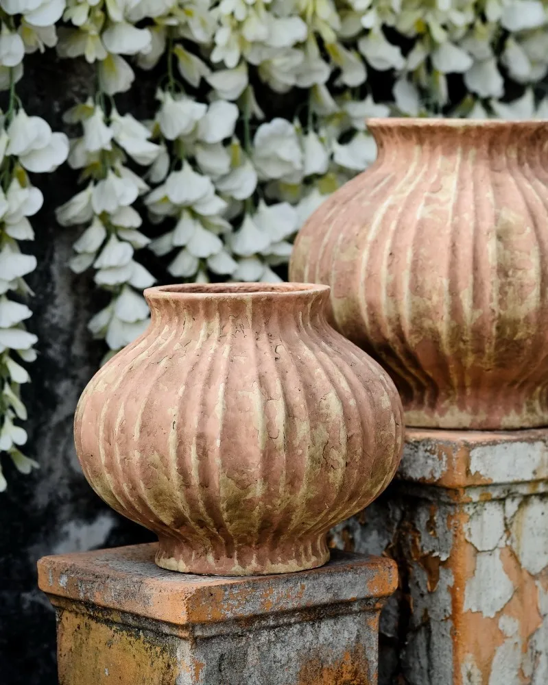 Attractive Round Lantern Shaped Grden Eco-friendly Outdoor Plants Flower Pots