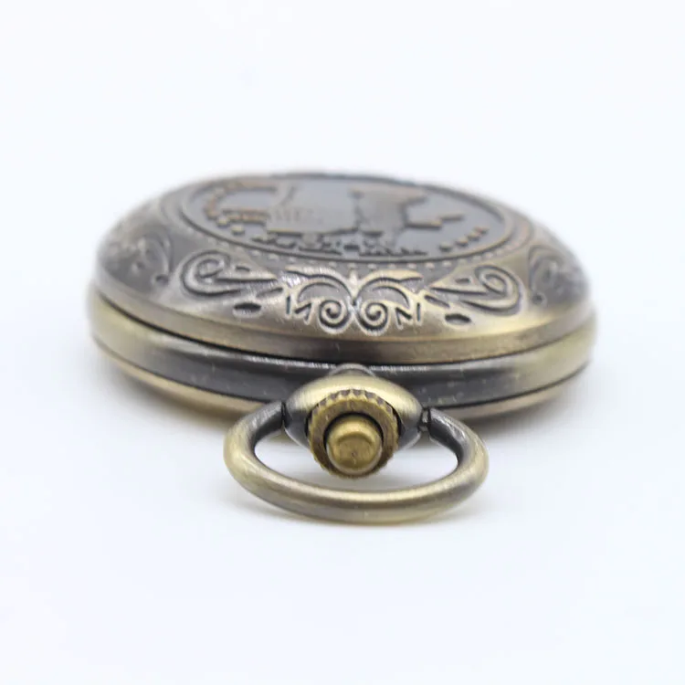 Outdoor Multi-functional Army Stainless Steel Compass Antique Pocket Compass