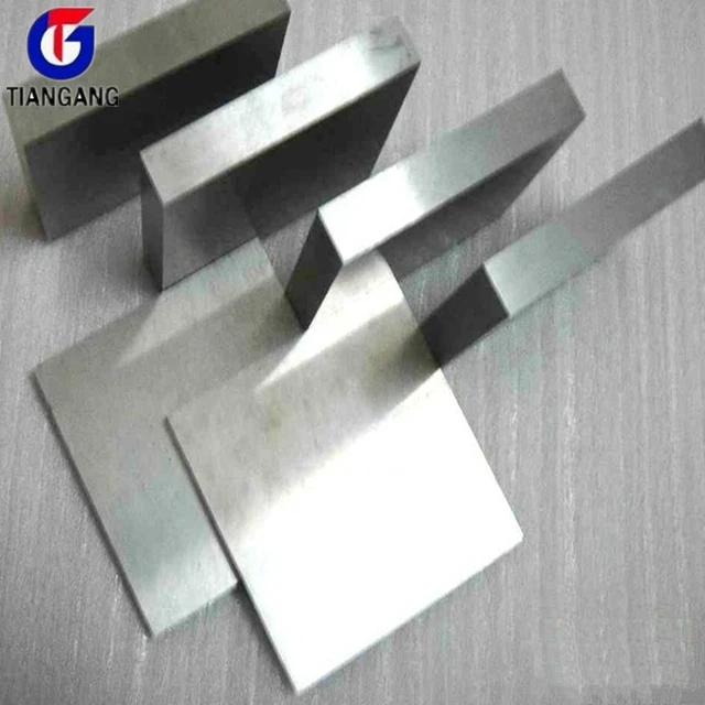 Multifunctional medical titanium plate