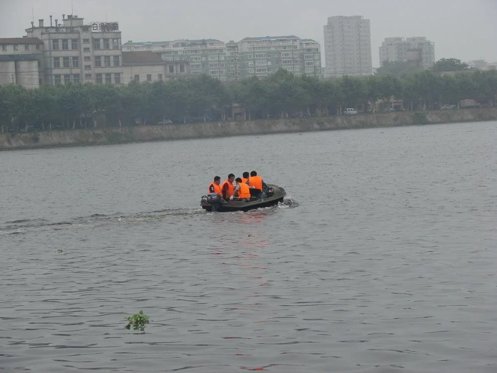 all wheel drive all terrain ev vehicle for rescue, Mountain, swamp, river