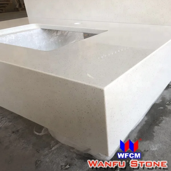 Угловые кварцевые топы для туалетного столика