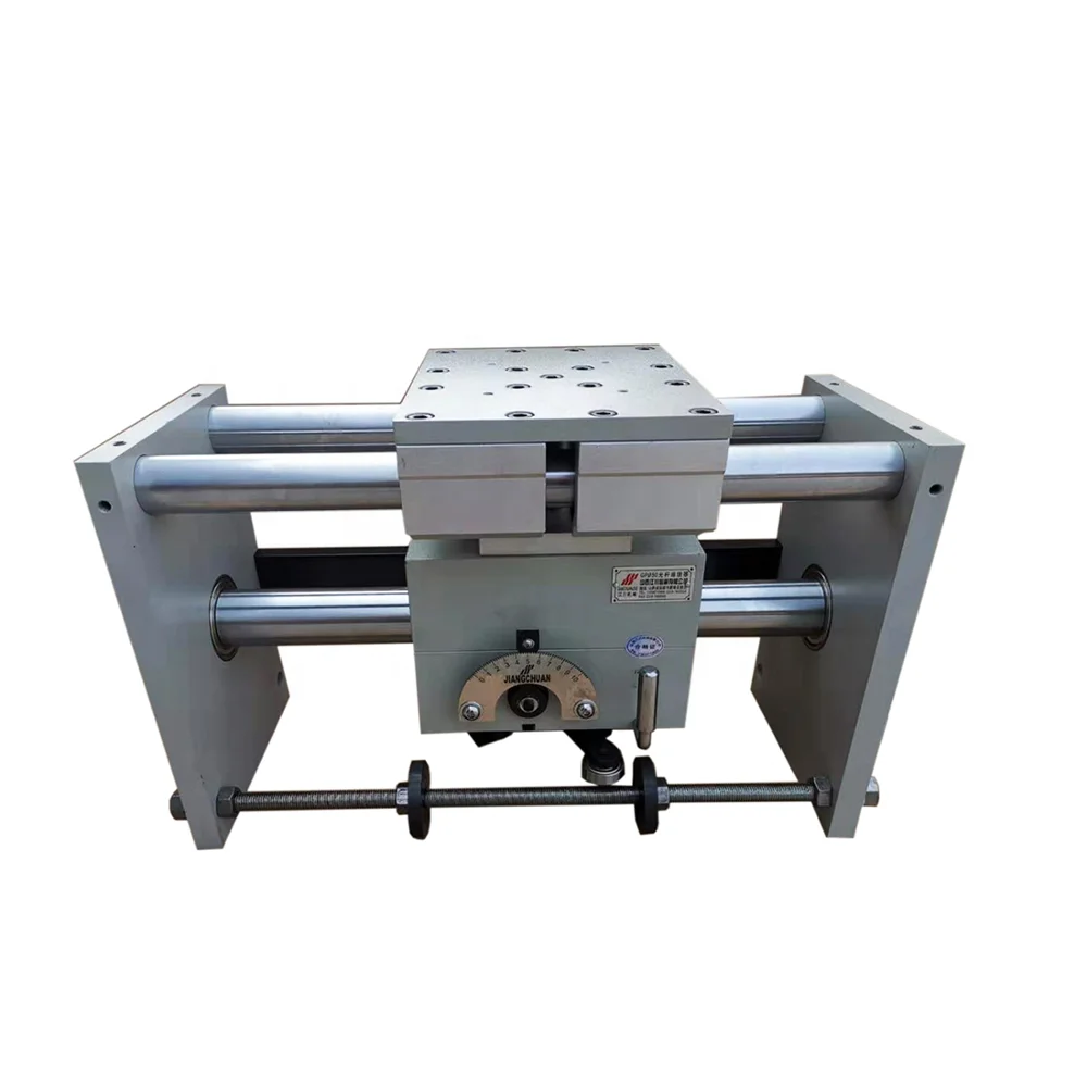 Wire winding machine for bobbin drive unit traverse roll