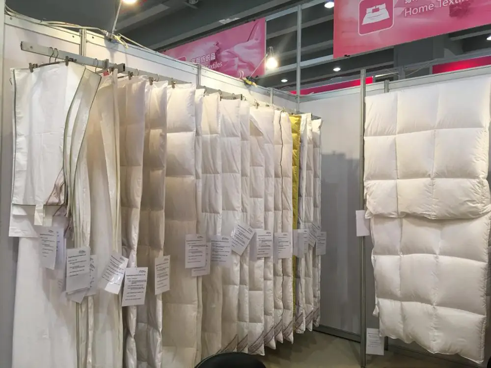 fade white color natural 95% goose down comforter Grade A silk jacquard cover 1000TC quilt queen king size Europe Royal style