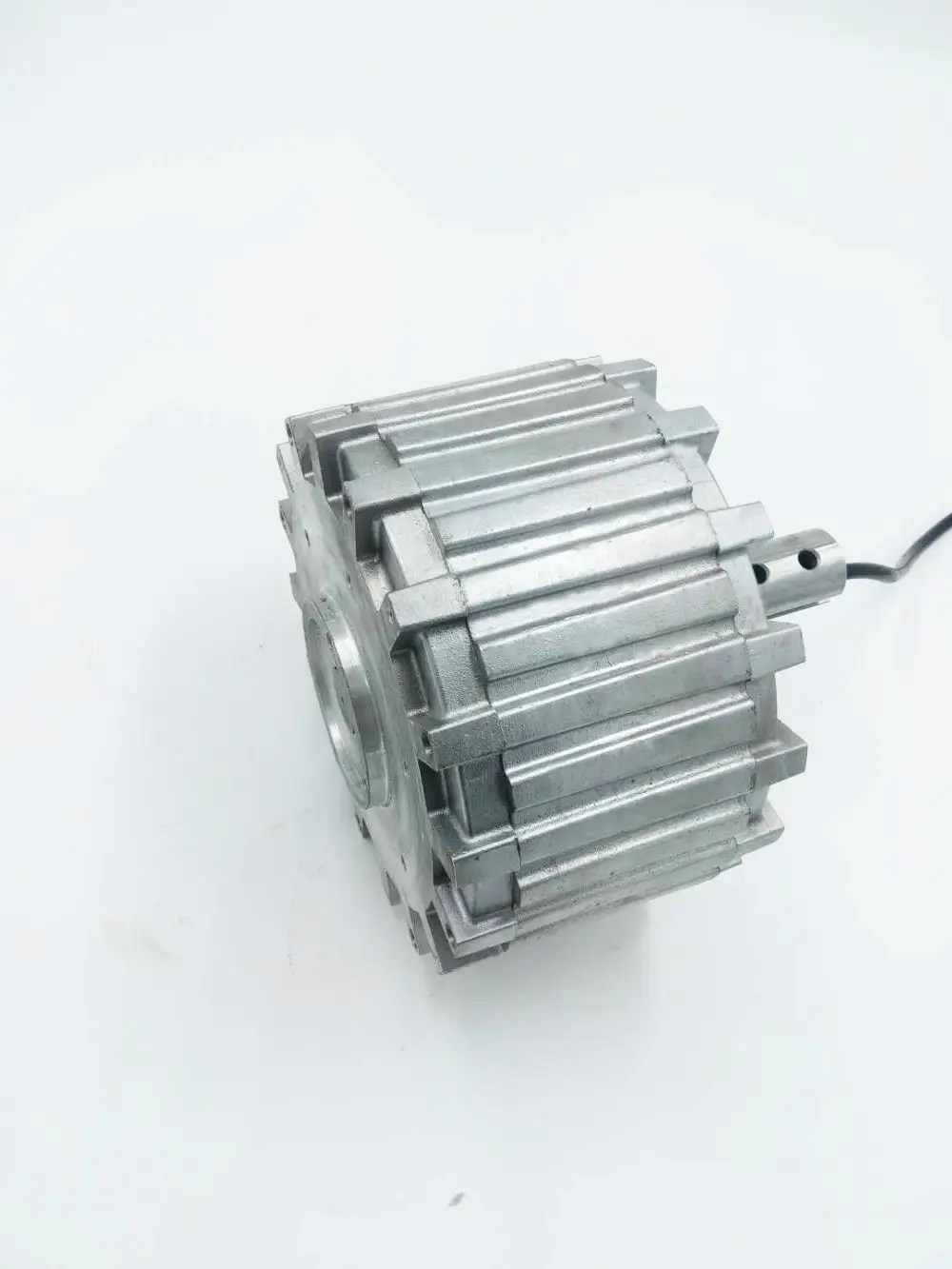 PMSM-255 AC220V DC315V 2000W 150rpm 140N.m 60dB high efficiency bldc motor for big ass fan HVLS fan