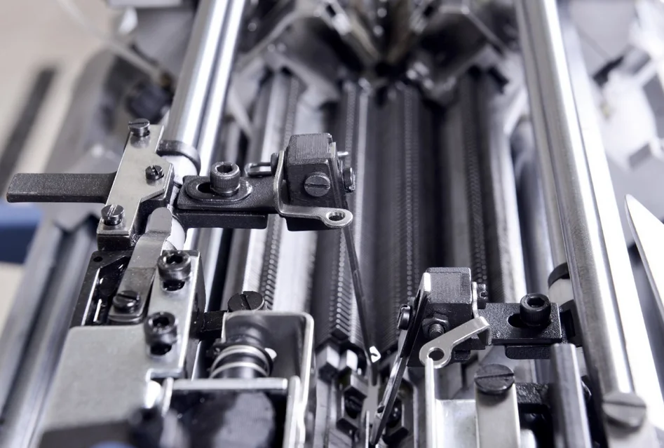 
JS205-15G GLOVE KNITTING MACHINE 