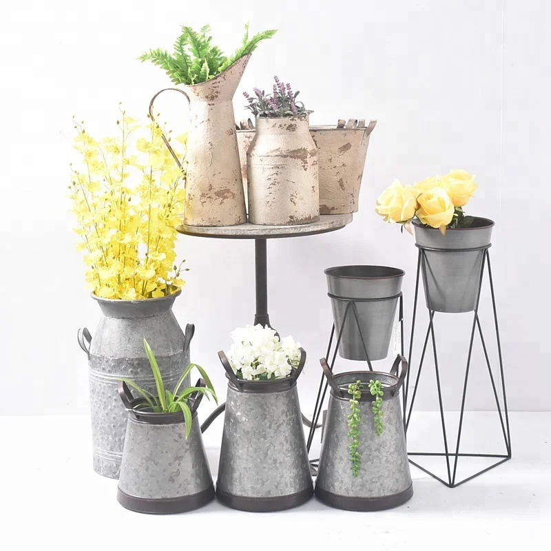 Home Decoration Small Rustic Vintage Farmhouse Garden Metal Tin Flower Pot,Handmade Metal Planter Pot,Metal Planter Wholesale