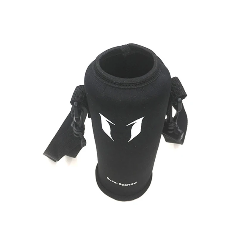 Portable shoulder strap leather wine bottle carrying case