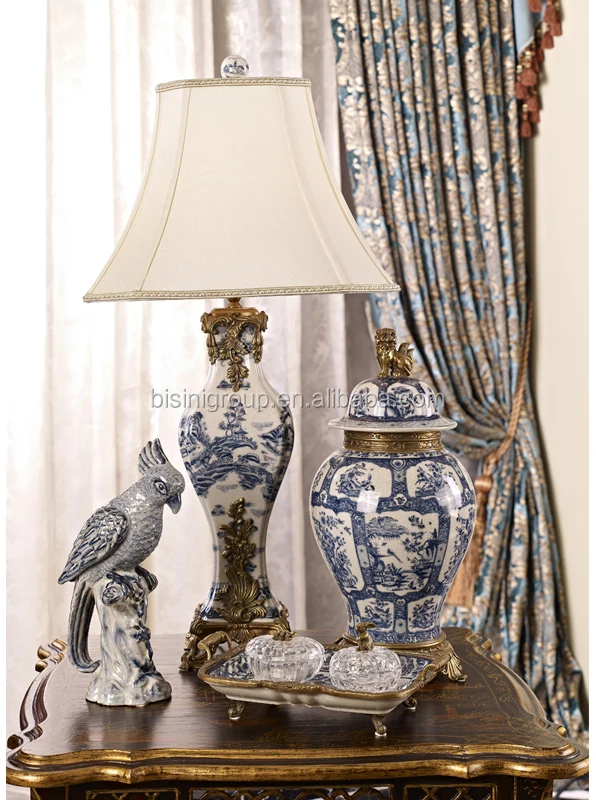 Luxury Antique Gilt Brass Cherub Pedestal Candleholder with Elegant Handpaint Blue and White Porcelain BF11-01303a