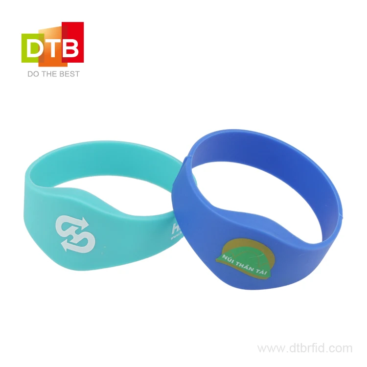 DTB 13.56Mhz NFC Cashless payment Mifare DESFire Silicone Wristband