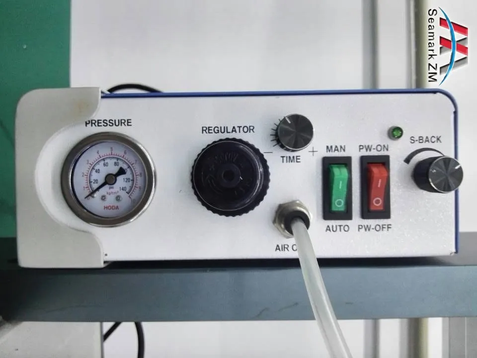 
3 axsi xyz automatic adhesive dispenser machine ZM-300ED dispenser robot 