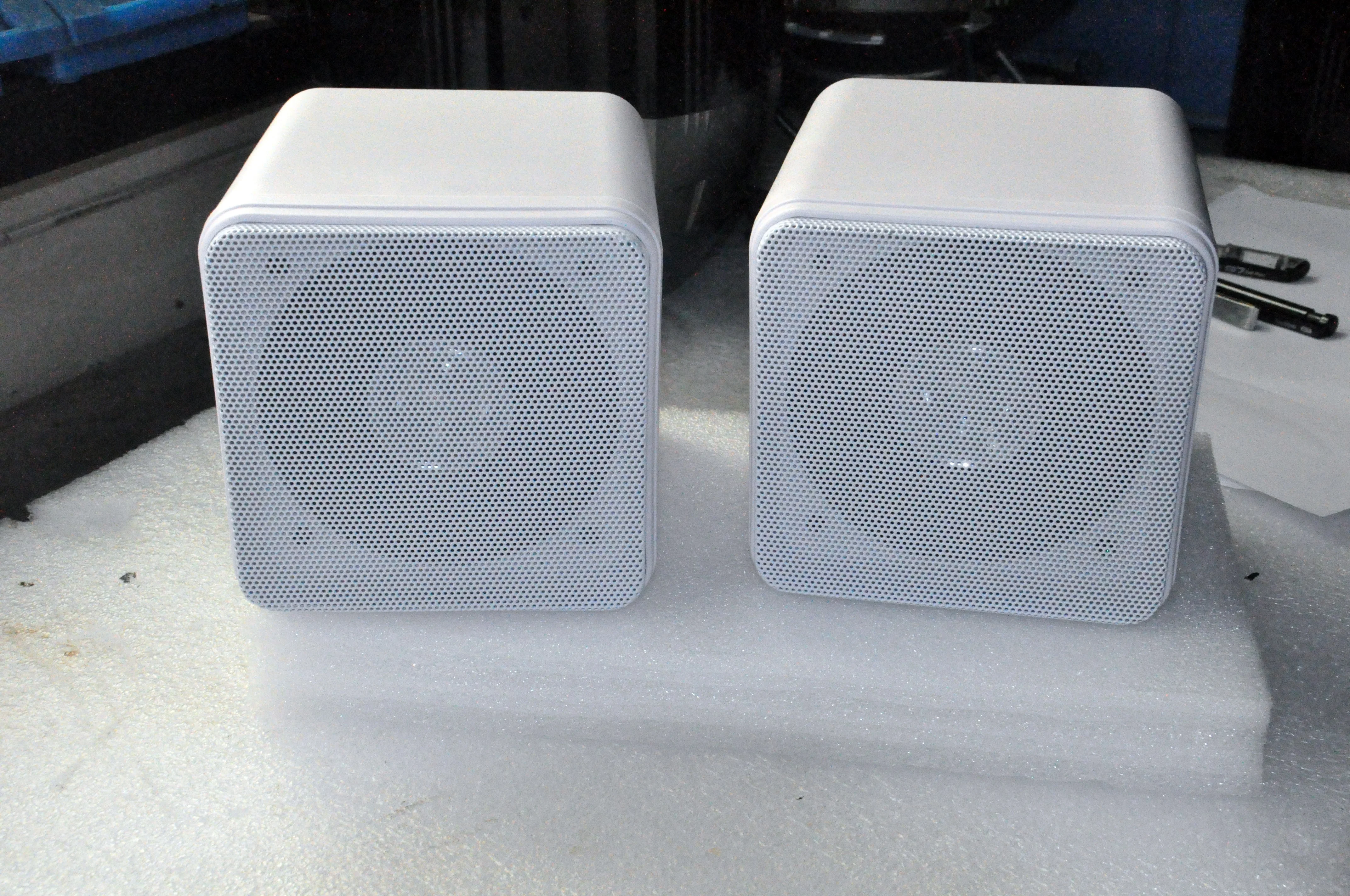 DIBEISI wholesale 3/4 inch indoor outdoor weatherproof stereo wall mount home mini wall speakers (pair) AK3001