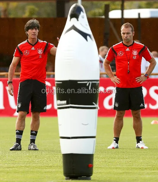 
inflatable mannequin for soccer and football training 