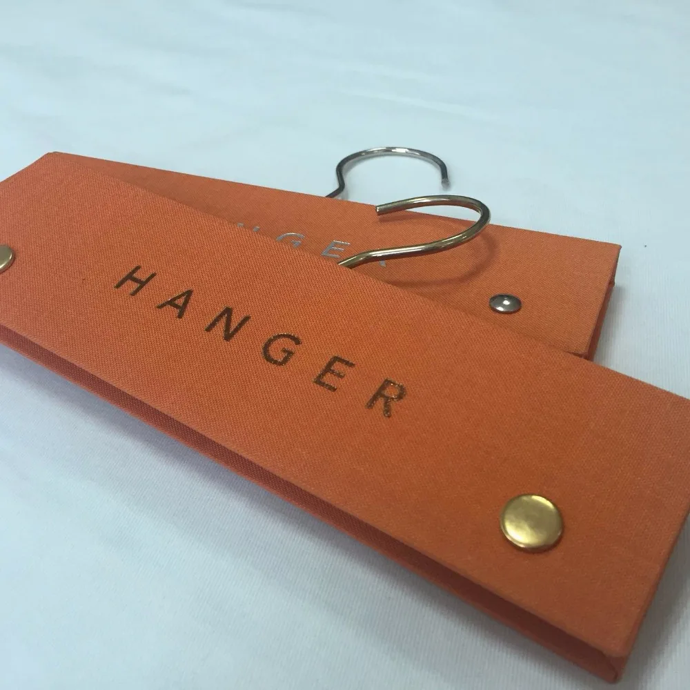 2016 New Custom Clothes Hangers Wholesale Cardboard Hanger Waterfall Header