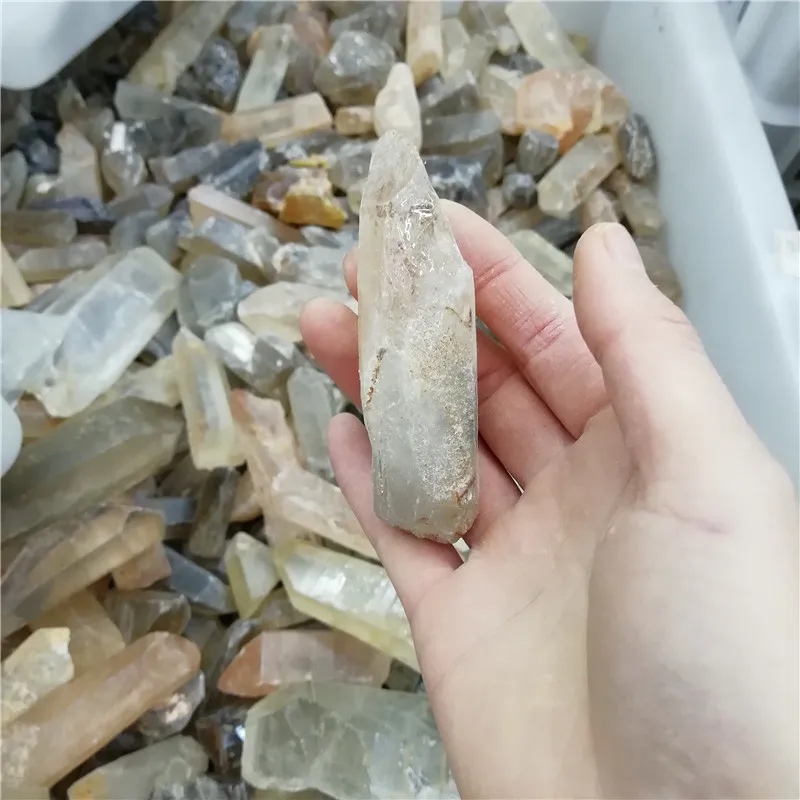 Wholesale Raw clear quartz crystal stone rought white quartz crystal stones