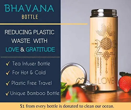 
New Design Insulated Stainless steel bamboo deluxe vacuum flask thermal water bottle 