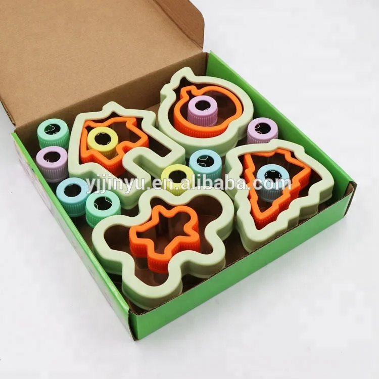 
Hot sale Sandwich set Cookie Mold Vegetable and Fruit Cutters set for kids Christmas shaped baking tools set 