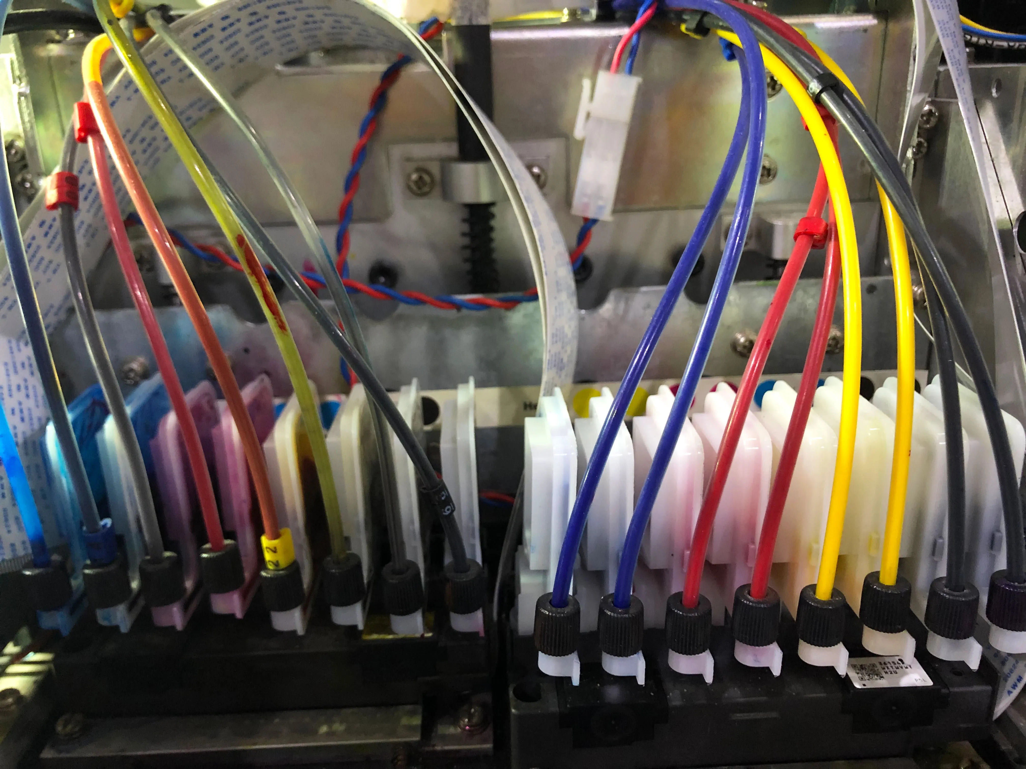 E320 4 DX5 heads Advertisement Poster Printing Machine 3.2m Large Format Plrinter Flex Banner Vinyl Plotter