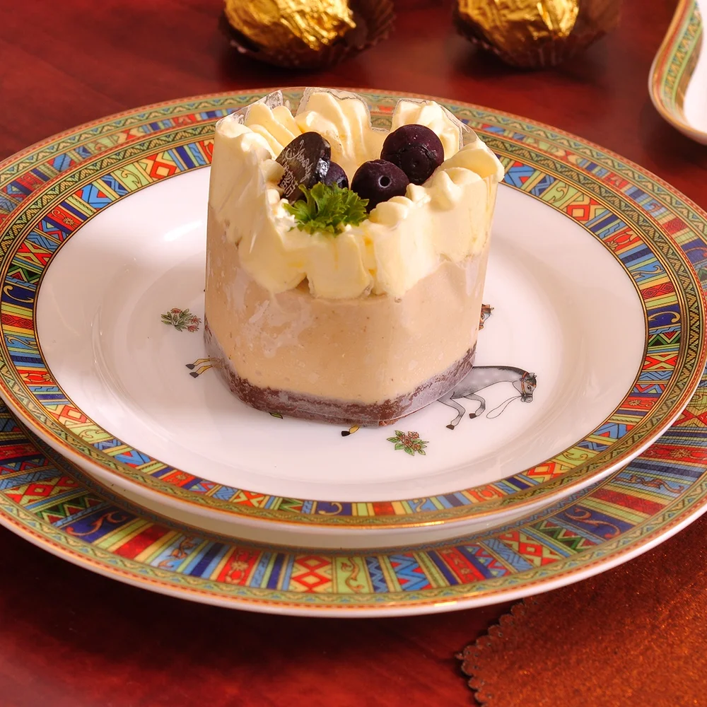 
Luxury Dinner Sets Fine Bone China Dinnerware Sets Gold Rim Porcelain Dinner Sets 