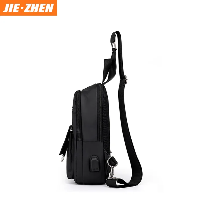 2019 Wholesale Waterproof Custom Cross Body Bag Men Chest Rig Bag with USB