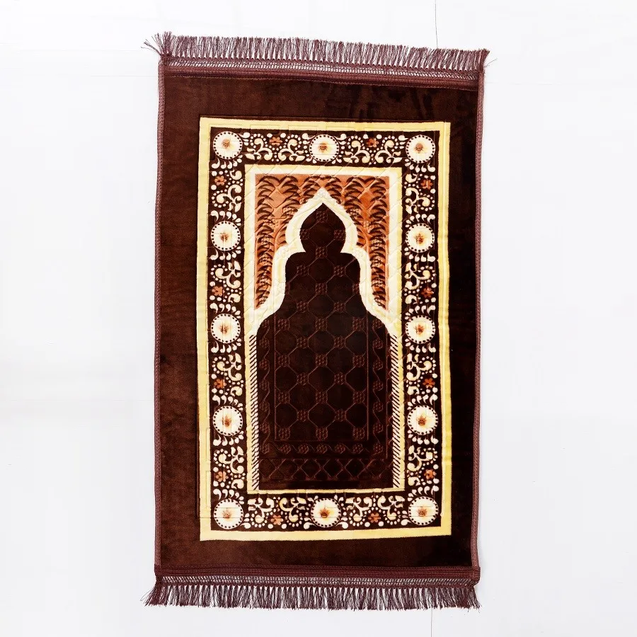 High Quality New design classical anti slip Muslim prayer rug  muslim custom mosque carpet custom sejadah