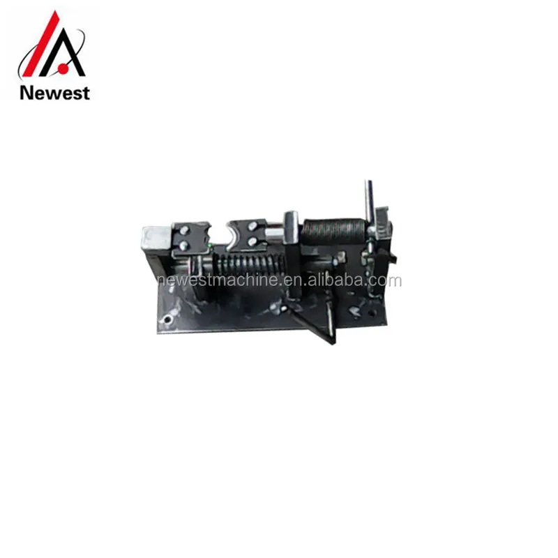 Low price manual cashew husk machine,cashew nut open machinery,cashew nut cracker cutting shelling machine