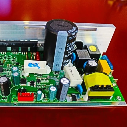 Бесщеточная плата контроллера двигателя беговой дорожки постоянного тока 1.0HP