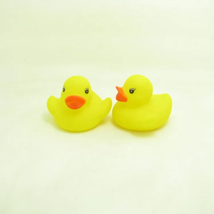 Mini Plastic Weighted Carnival Yellow Rubber Bath Ducks for Child