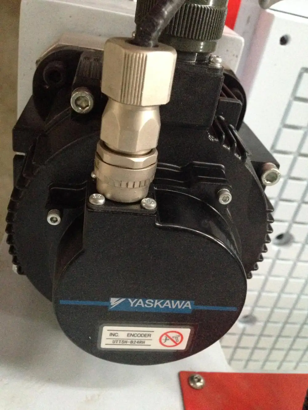 Factory price Yaskawa servo motor HSD spindle 9kw ATC tools on MDF/PVC/Plywood Sculpture Wood Carving Cnc Router Machine