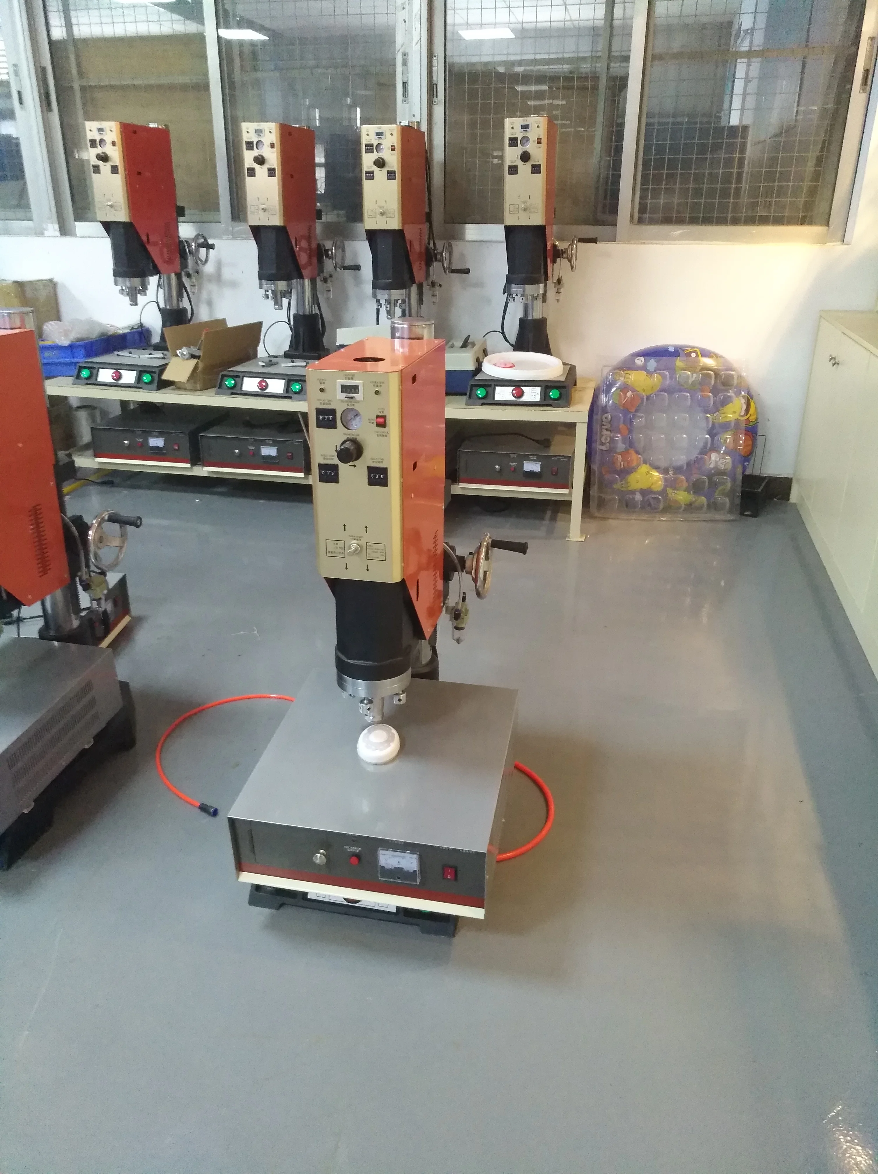 2600w ultrasonic polyester sheet welder