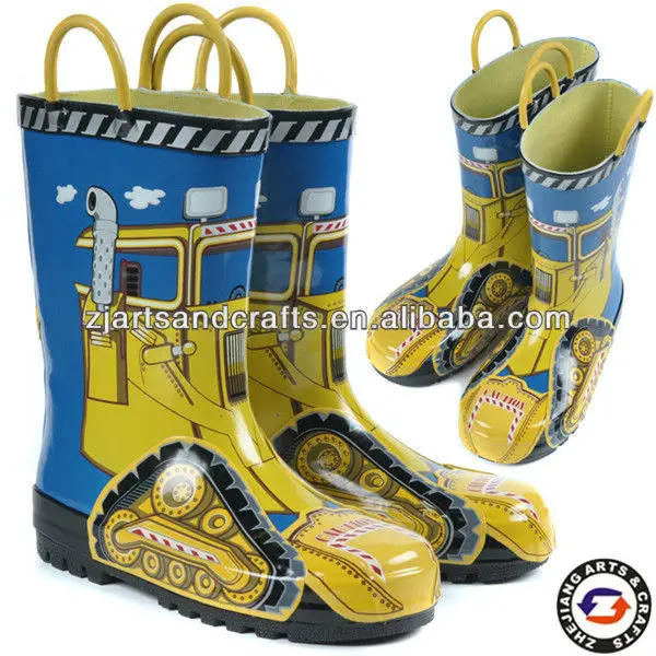 Rubber wellies with tractor design kids boot